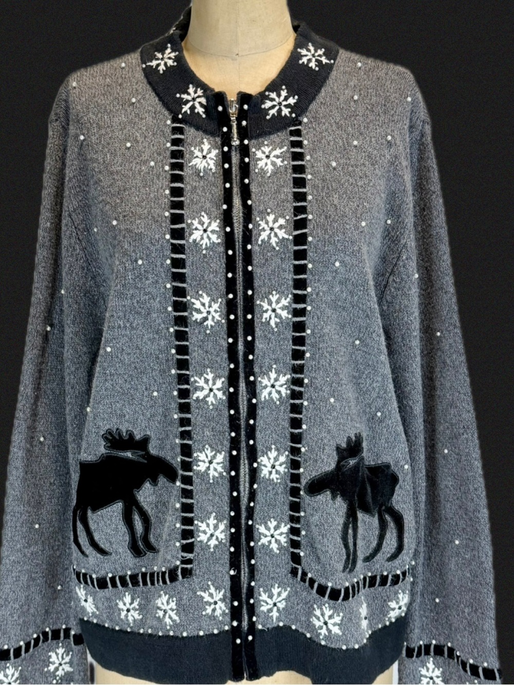 VINTAGE moose velour outdoorsy knit sweater cardigan zip up jacket ski lodge 90s